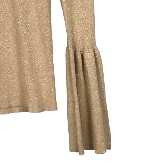 HINGE Rose Gold Metallic Bell Sleeve Tight Knit Pullover Sweater Top sz M - Picture 6 of 8